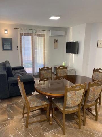 באניולה Apartman L. מראה חיצוני תמונה